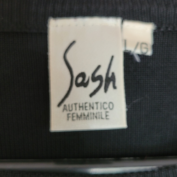 Ladies Sash top black. Size L - Picture 3 of 4